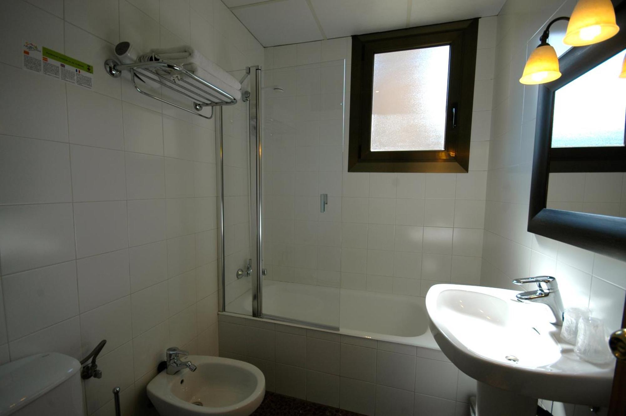 Hotel Els Puis Esterri D'Aneu Phòng bức ảnh