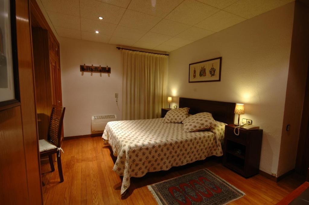 Hotel Els Puis Esterri D'Aneu Phòng bức ảnh